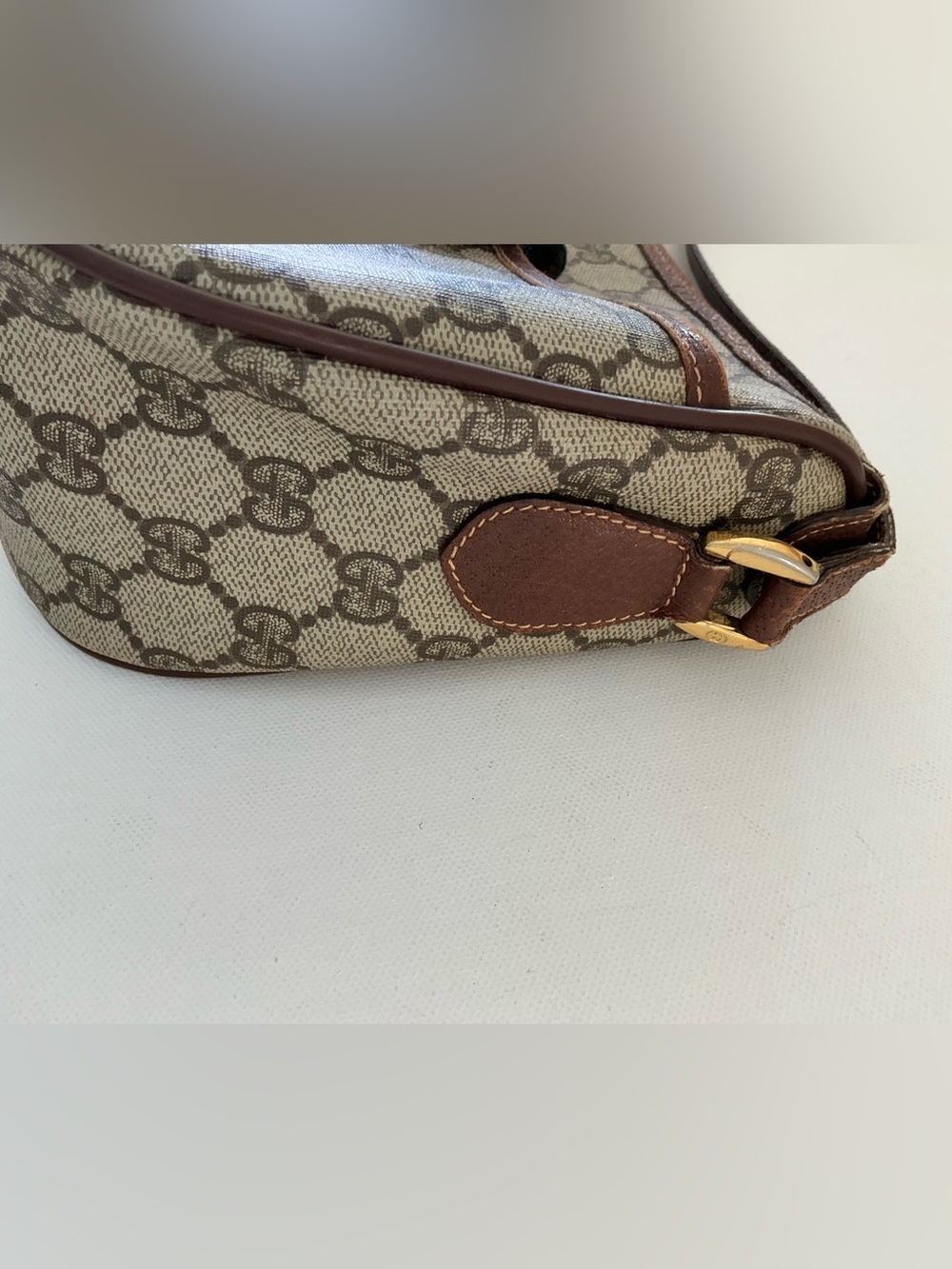 Gucci Vintage Gucci GG Supreme Crossbody Bag Web Stripe Monogram Shoulder Bag - Picture 4 of 16